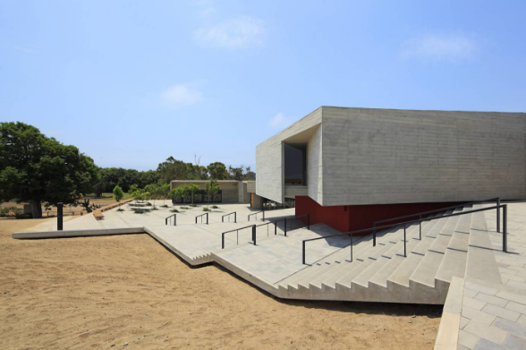 Photo courtesy of IIT College of Architecture